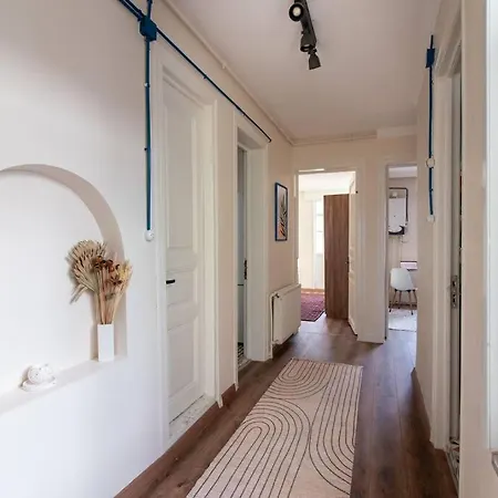 Apartamento Soft & Historic 3br W/ Iconic Haydarpasa View *