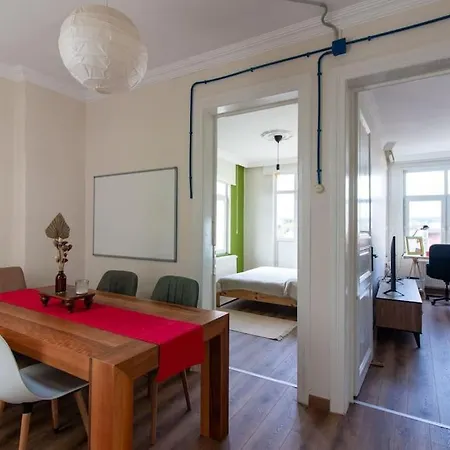Soft & Historic 3br W/ Iconic Haydarpasa View *