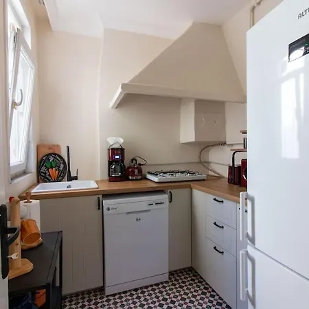 Soft & Historic 3br W/ Iconic Haydarpasa View
